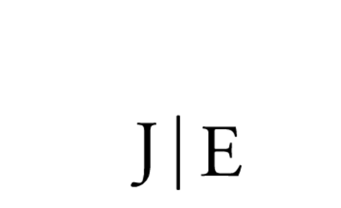 Monogram: Garamond Monogram 05