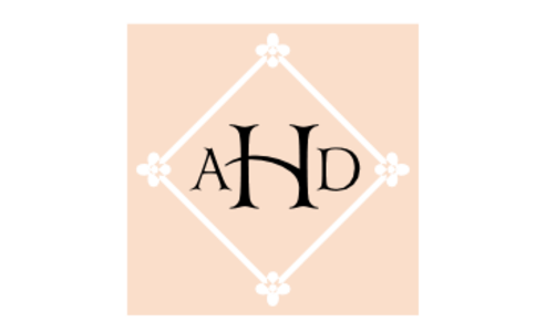 Monogram: Yana Monogram 10